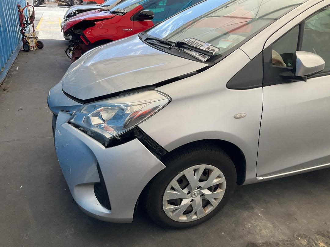 Photo '9' of Toyota Yaris GX