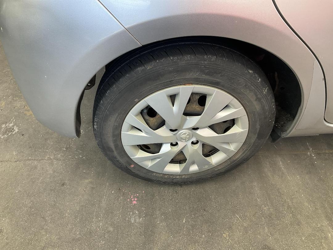 Photo '20' of Toyota Yaris GX