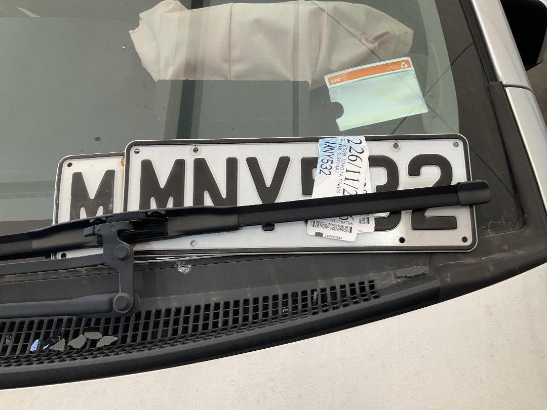 Photo '32' of Toyota Yaris GX