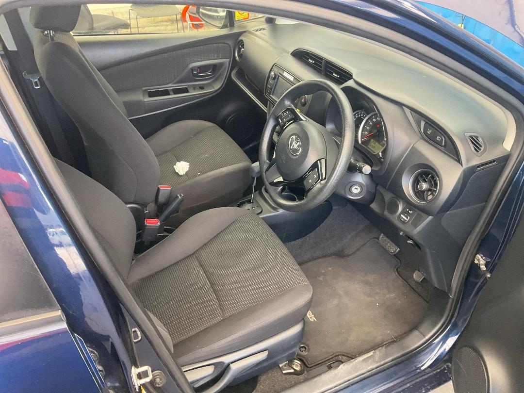 Photo '20' of Toyota Yaris GX Photo '20' of Toyota Yaris GX