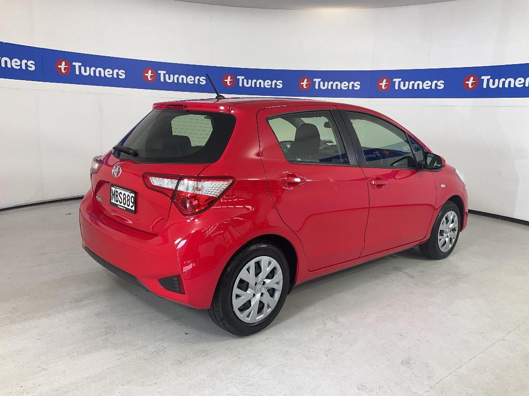 Photo '7' of Toyota Yaris Photo '7' of Toyota Yaris