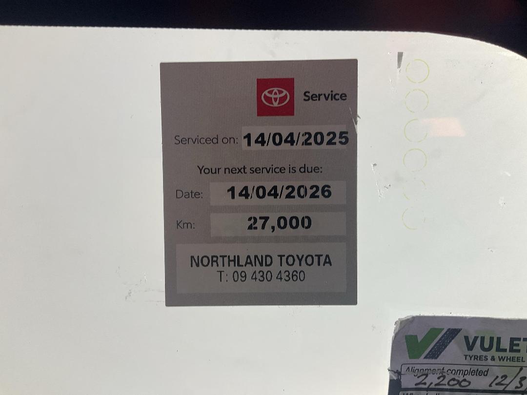 Photo '24' of Toyota Yaris Photo '24' of Toyota Yaris