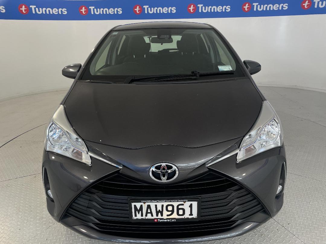 Photo '2' of Toyota Yaris Photo '2' of Toyota Yaris