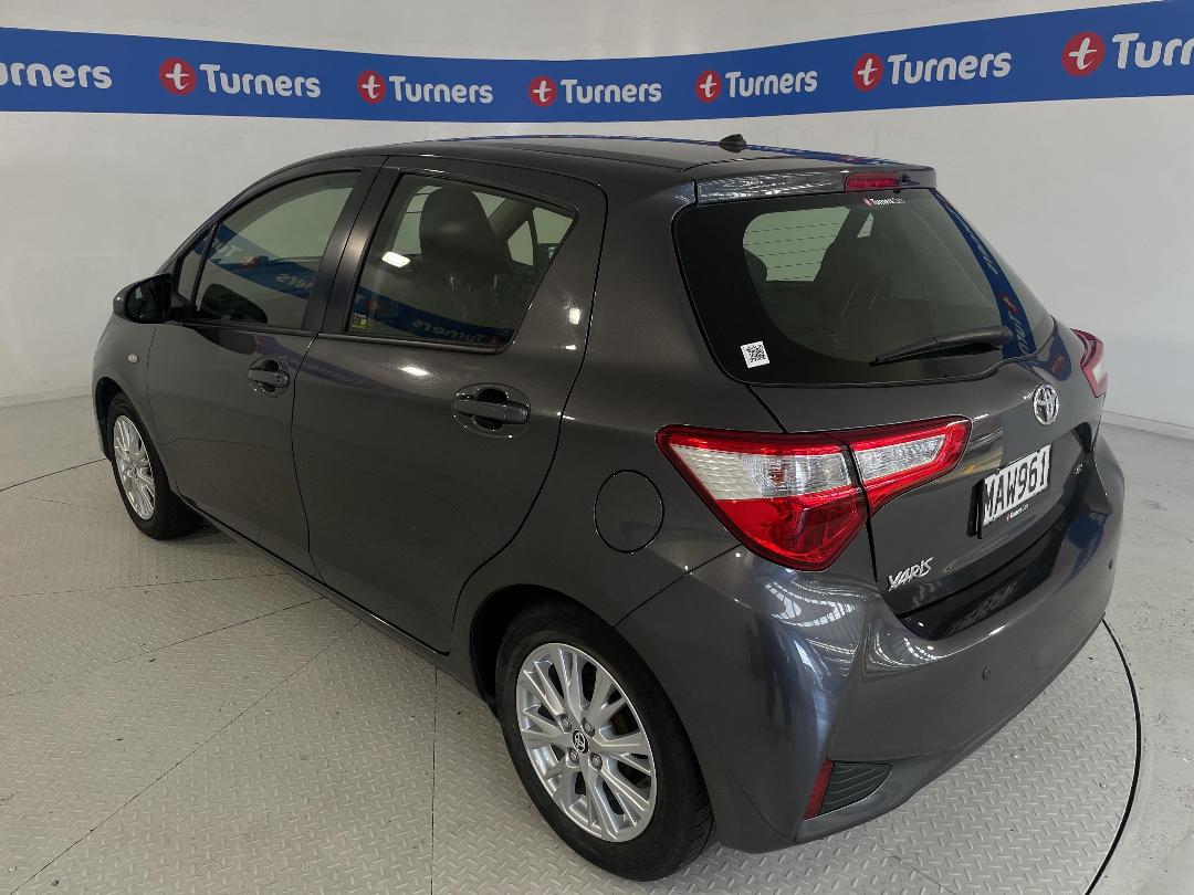 Photo '5' of Toyota Yaris Photo '5' of Toyota Yaris