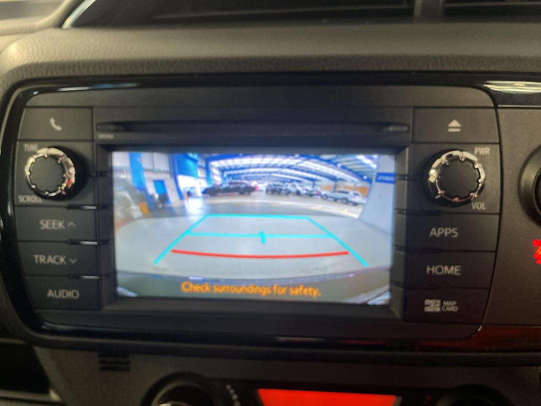 Photo '23' of Toyota Yaris Photo '23' of Toyota Yaris