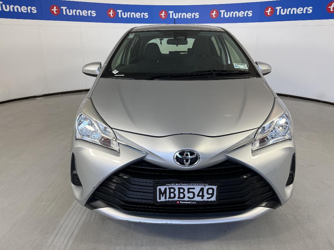 Photo '2' of Toyota Yaris