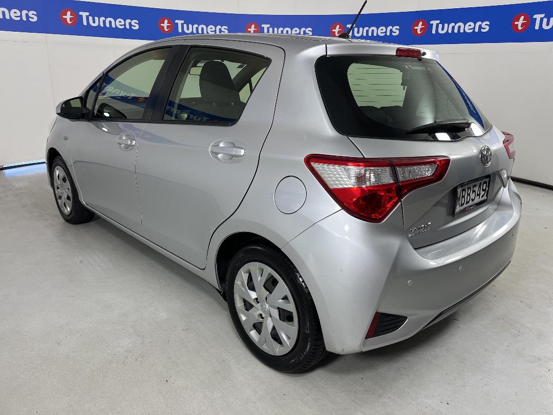 Photo '5' of Toyota Yaris