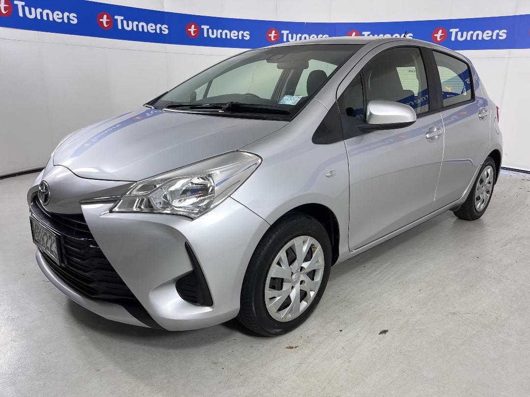 Photo '4' of Toyota Yaris