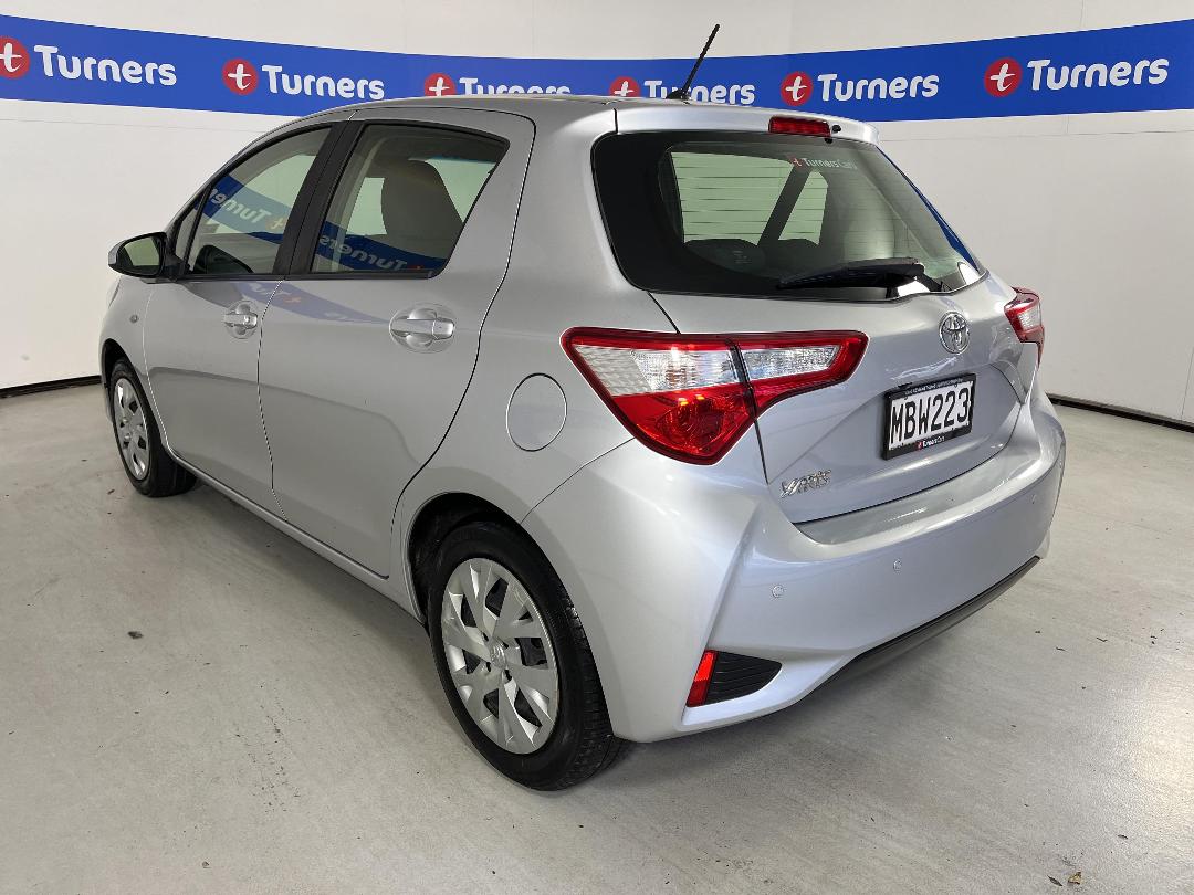 Photo '5' of Toyota Yaris