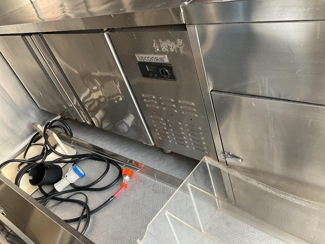 Photo '22' of TRAILER DOMESTIC Food/Coffee - Single