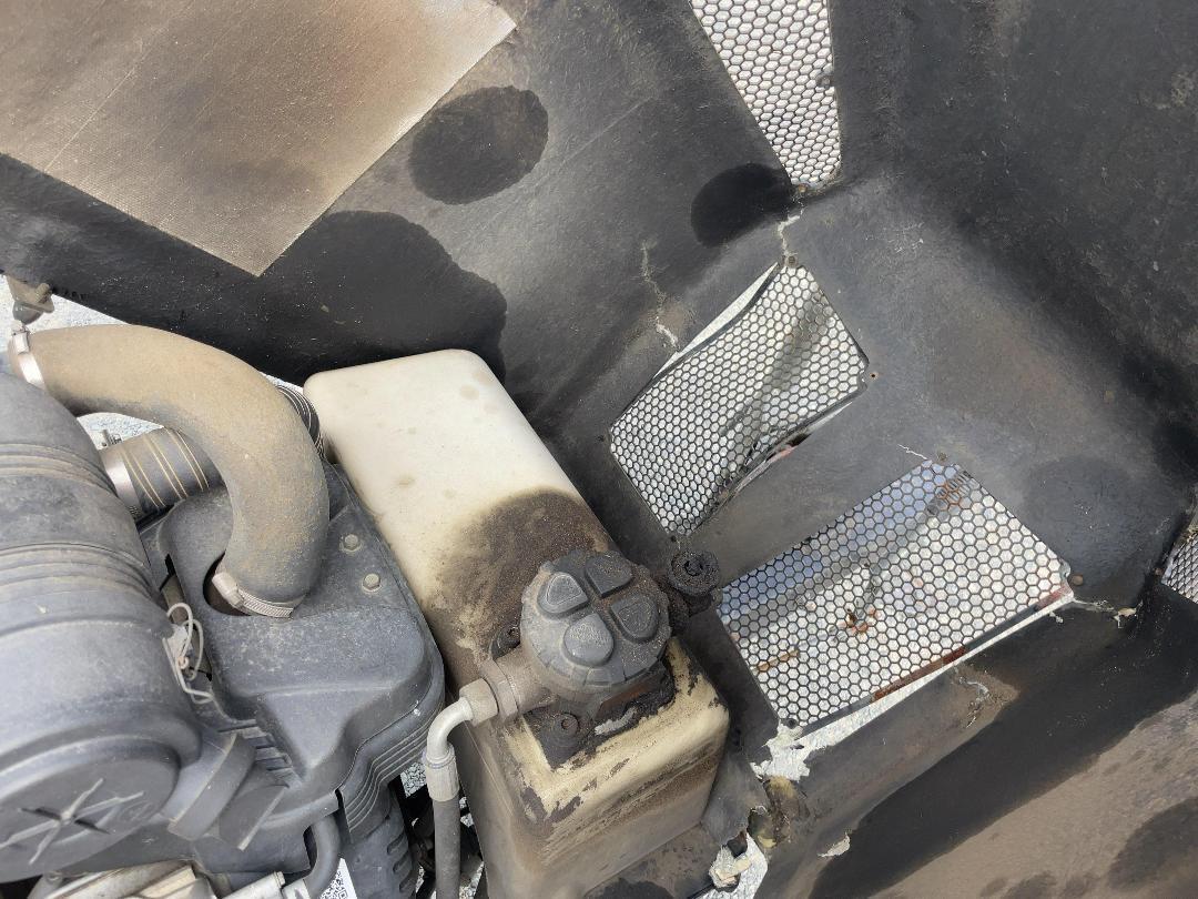 Photo '13' of TRAILER FORSTST6P Chipper