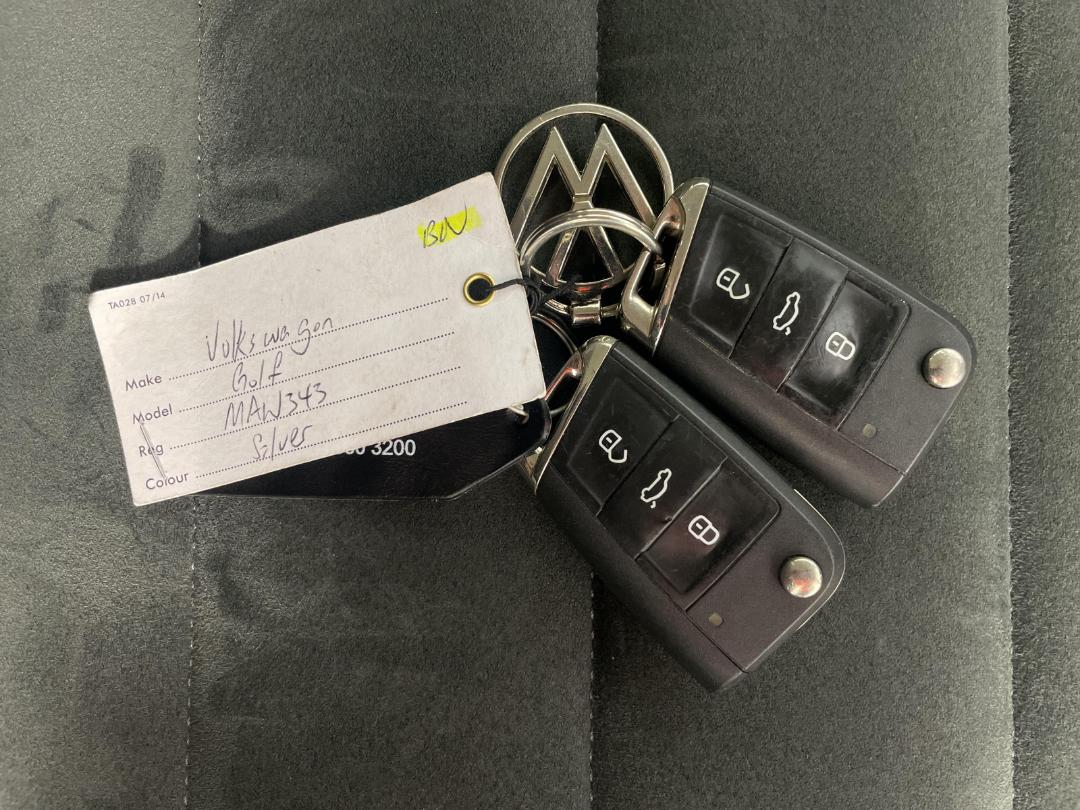 Photo '22' of Volkswagen Golf Photo '22' of Volkswagen Golf