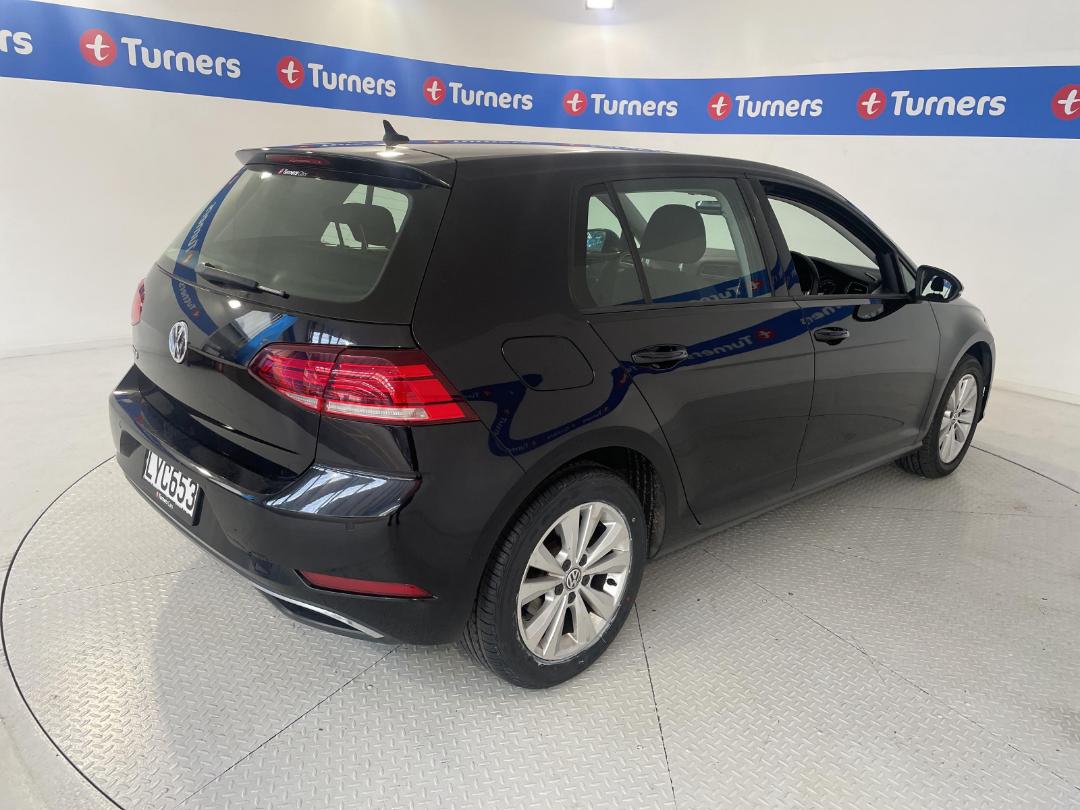 Photo '7' of Volkswagen Golf Photo '7' of Volkswagen Golf