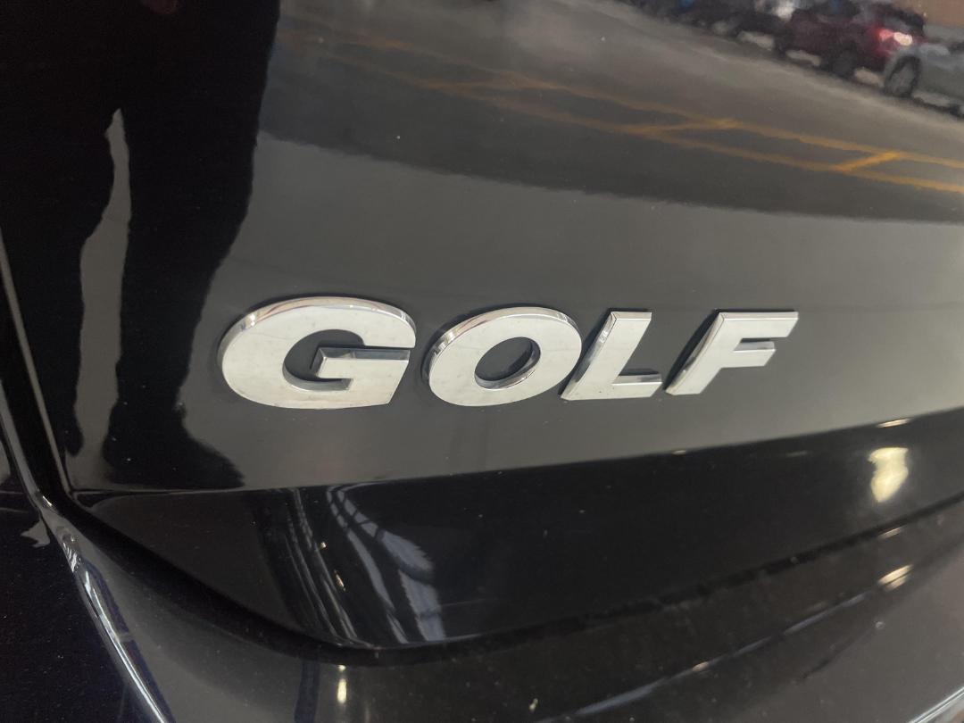 Photo '36' of Volkswagen Golf Photo '36' of Volkswagen Golf