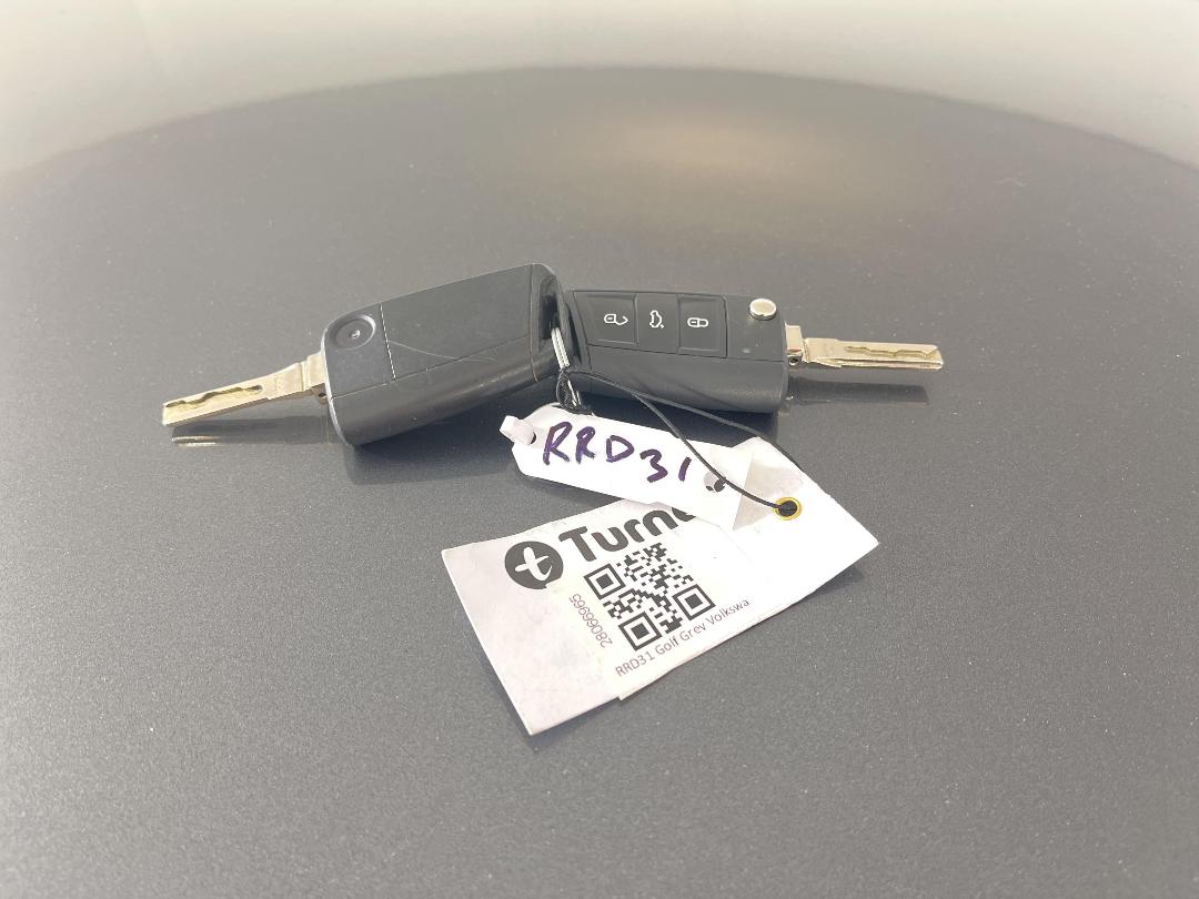 Photo '22' of Volkswagen Golf