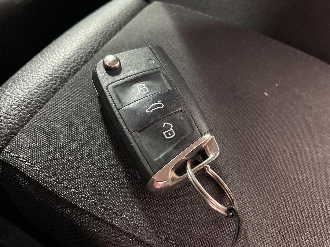 Photo '22' of Volkswagen Golf