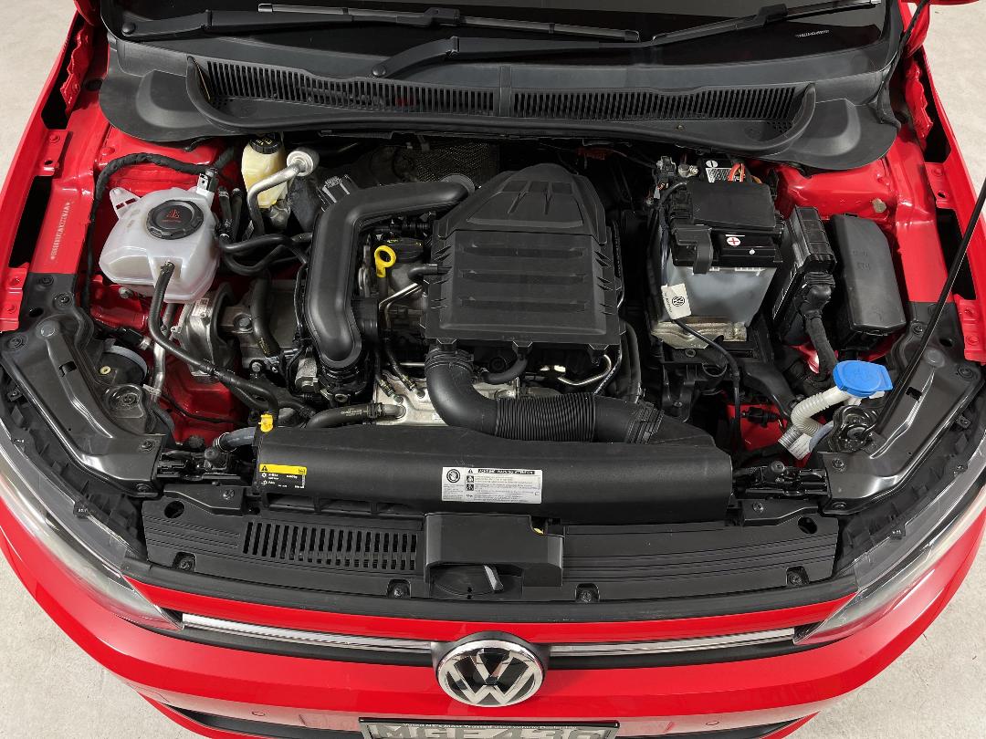 Photo '13' of Volkswagen Polo Photo '13' of Volkswagen Polo