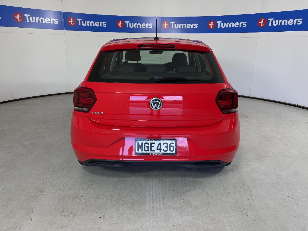 Photo '6' of Volkswagen Polo Photo '6' of Volkswagen Polo