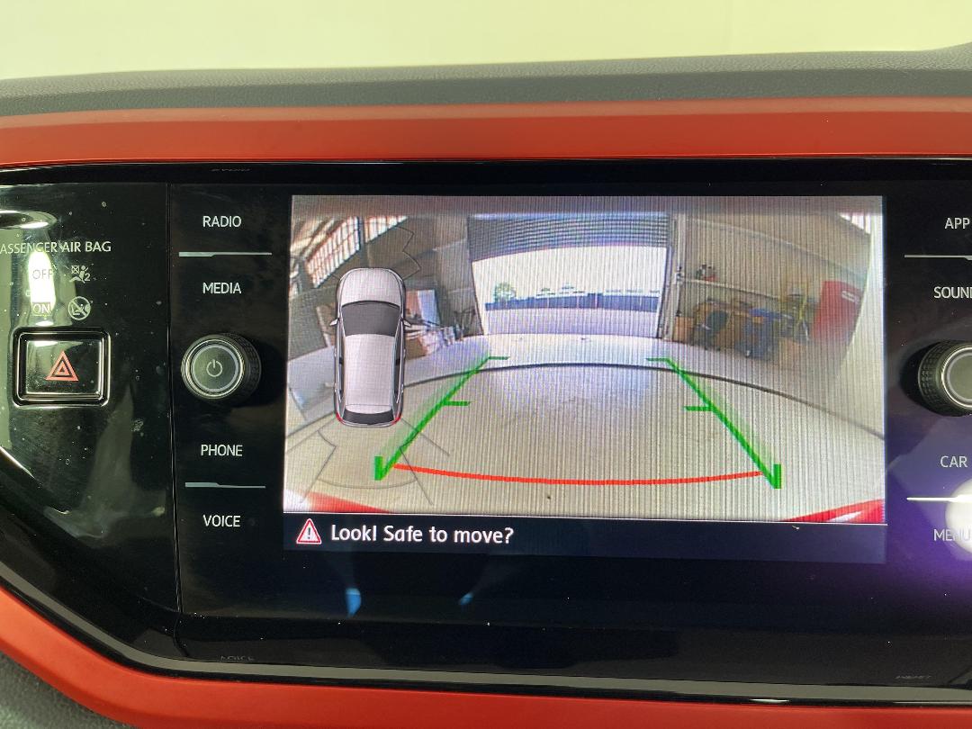 Photo '26' of Volkswagen Polo Photo '26' of Volkswagen Polo