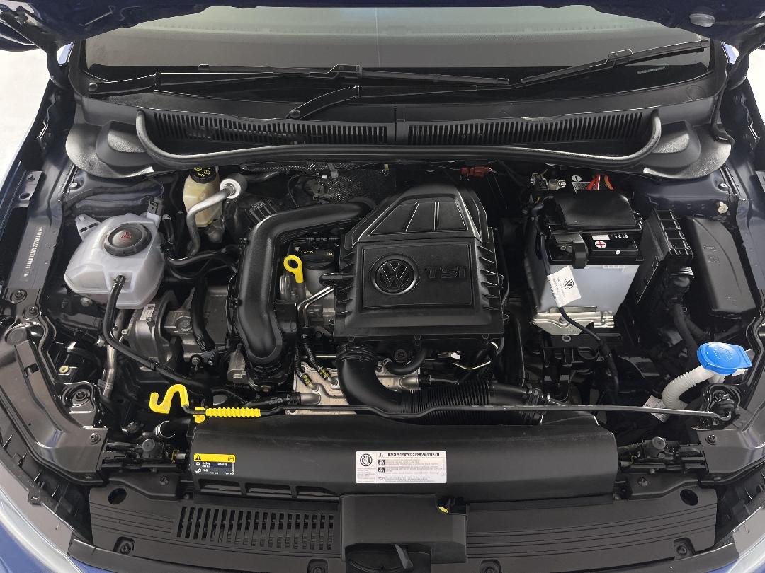 Photo '13' of Volkswagen Polo Photo '13' of Volkswagen Polo