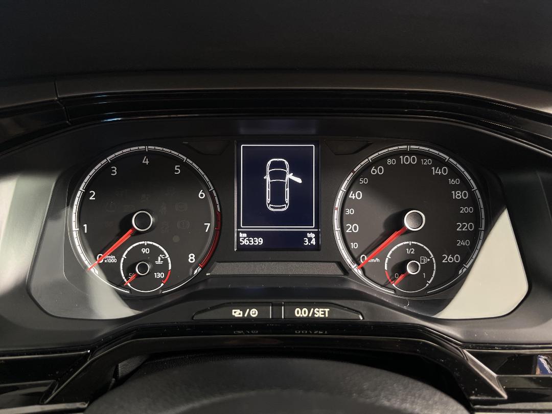 Photo '21' of Volkswagen Polo Photo '21' of Volkswagen Polo