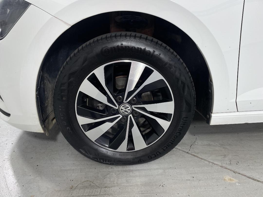 Photo '10' of Volkswagen Polo