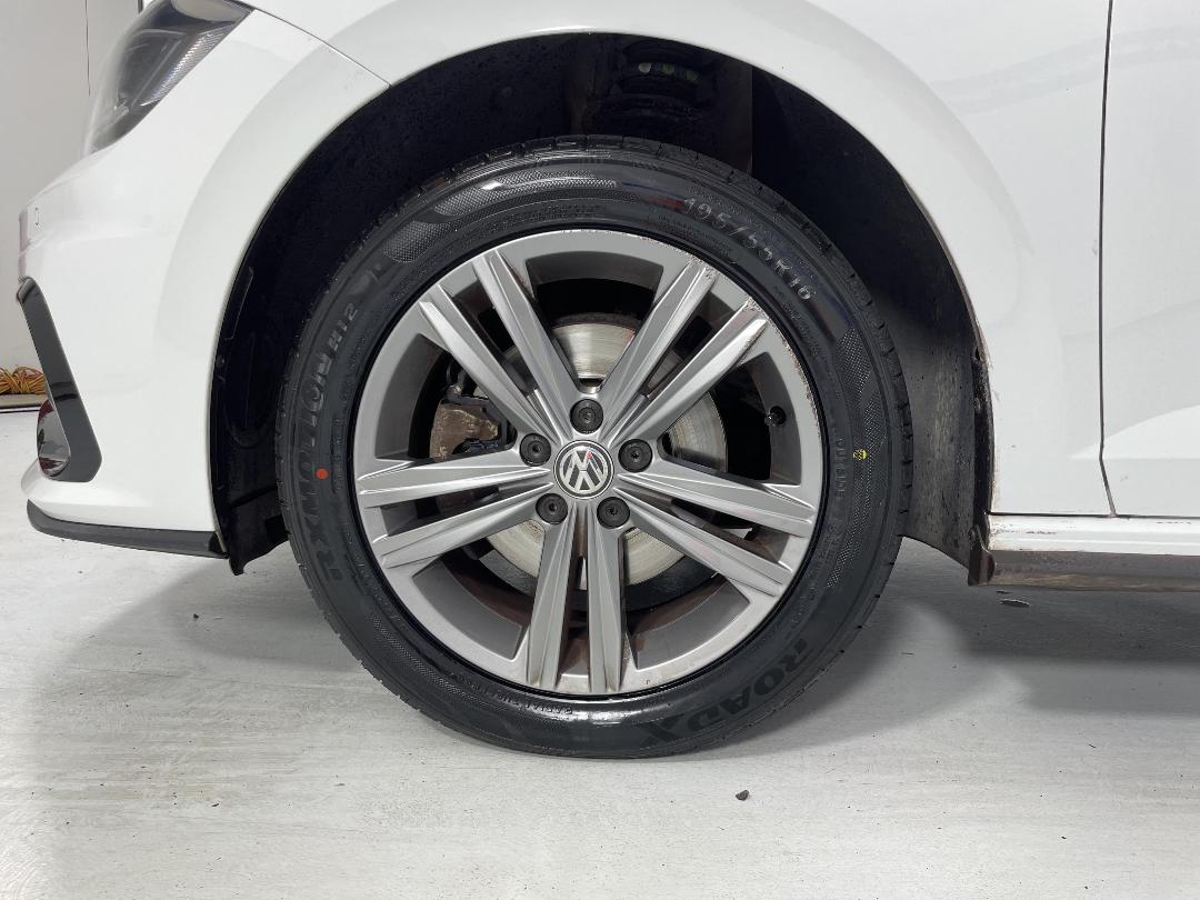 Photo '10' of Volkswagen Polo