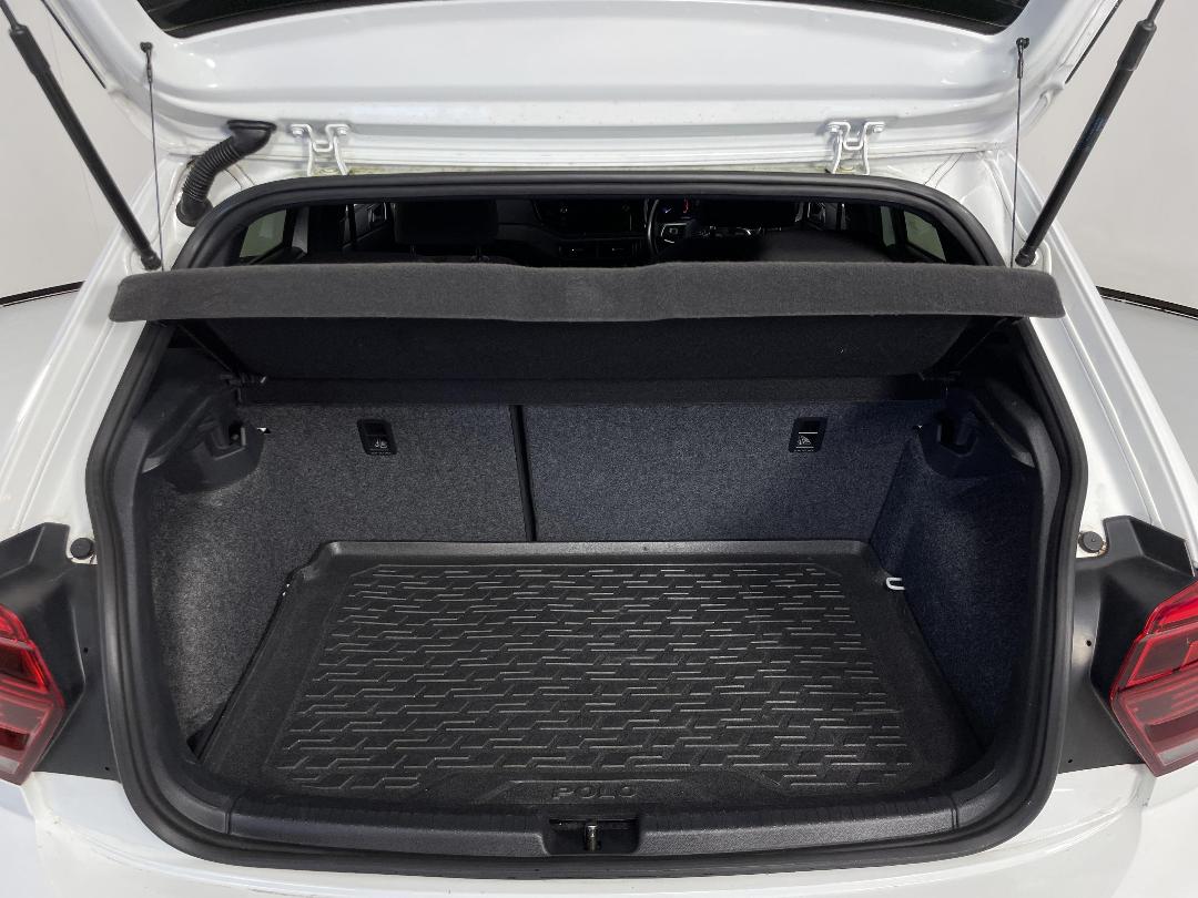 Photo '14' of Volkswagen Polo