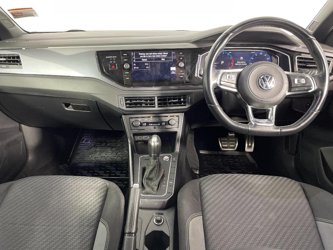 Photo '18' of Volkswagen Polo