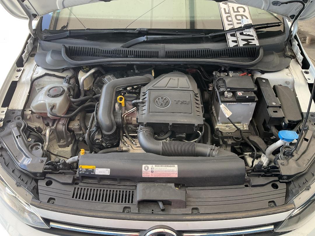 Photo '19' of Volkswagen Polo TSI 70KW Photo '19' of Volkswagen Polo TSI 70KW