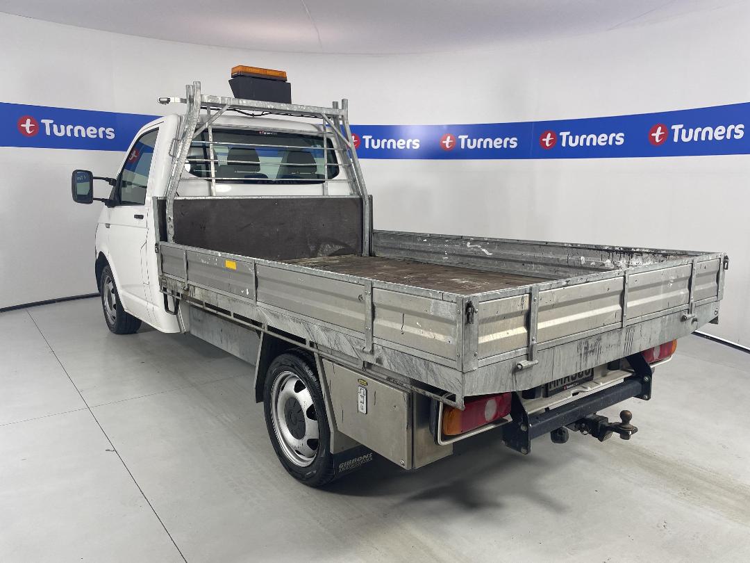 Photo '5' of Volkswagen T6