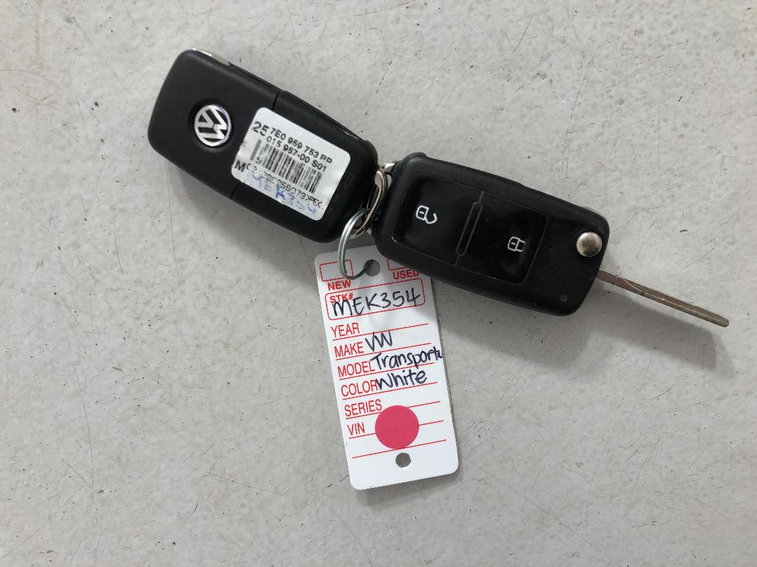 Photo '22' of Volkswagen T6 Photo '22' of Volkswagen T6