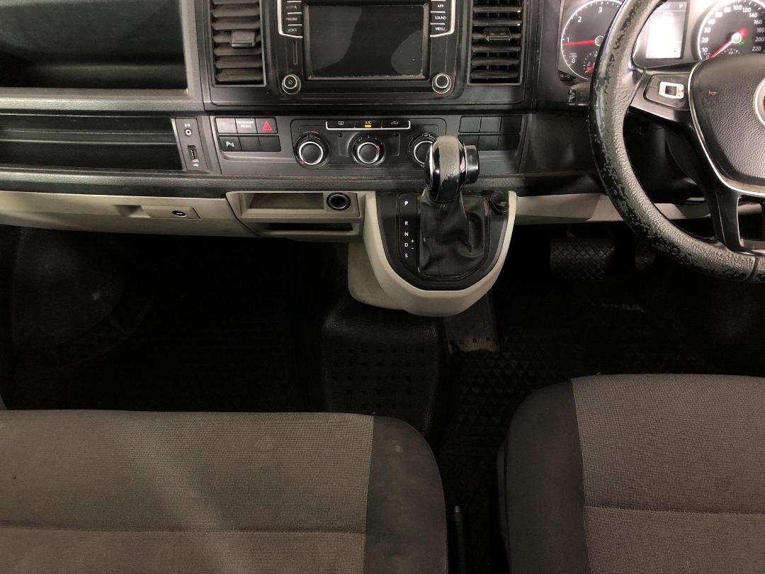 Photo '18' of Volkswagen T6 Photo '18' of Volkswagen T6