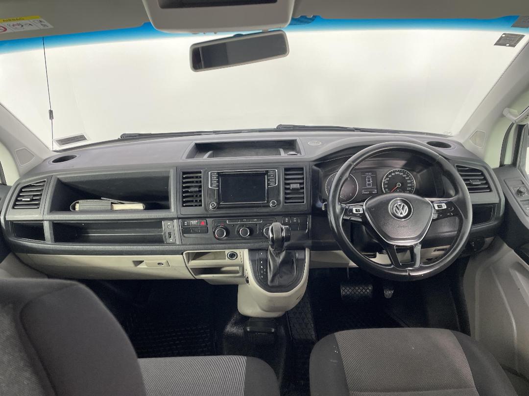 Photo '17' of Volkswagen T6 Photo '17' of Volkswagen T6