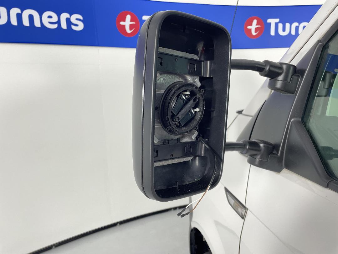 Photo '32' of Volkswagen T6 Photo '32' of Volkswagen T6