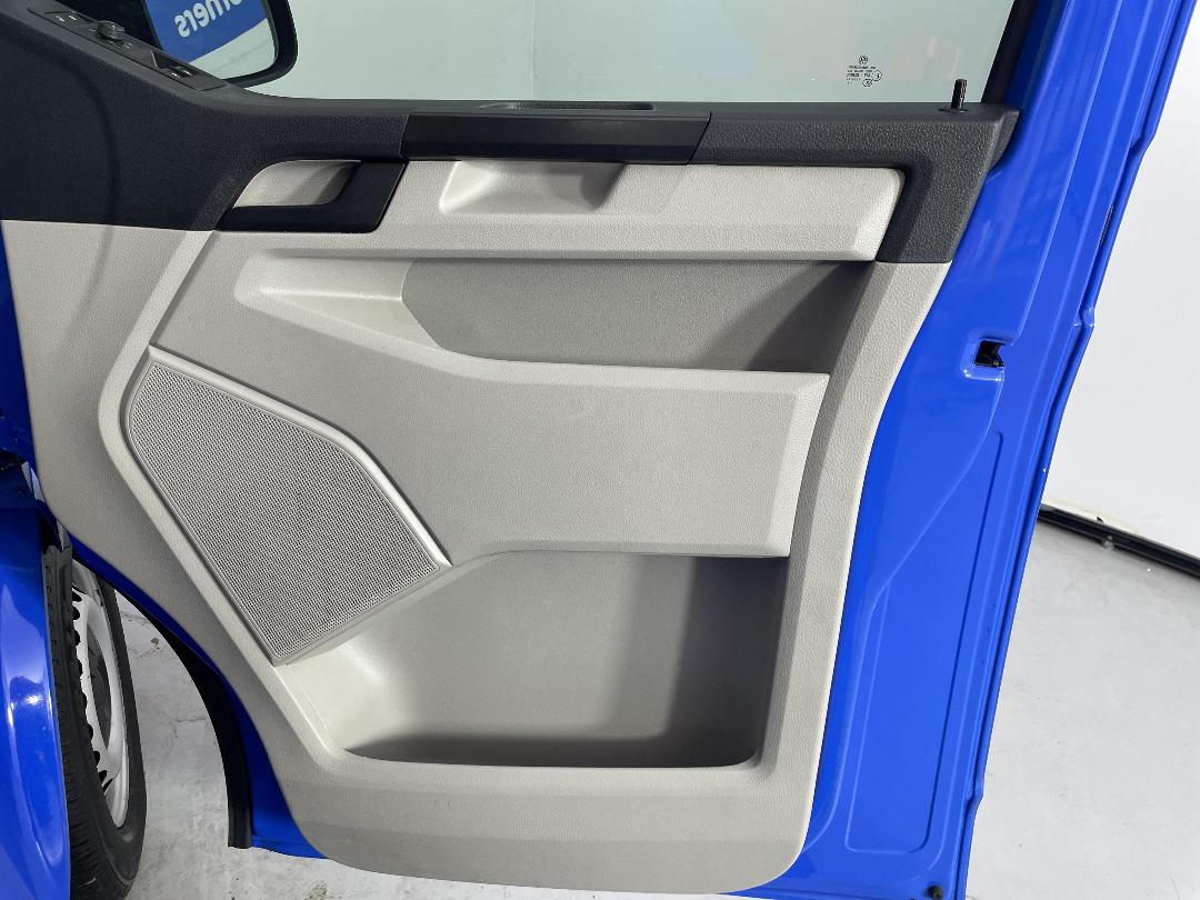 Photo '15' of Volkswagen T6