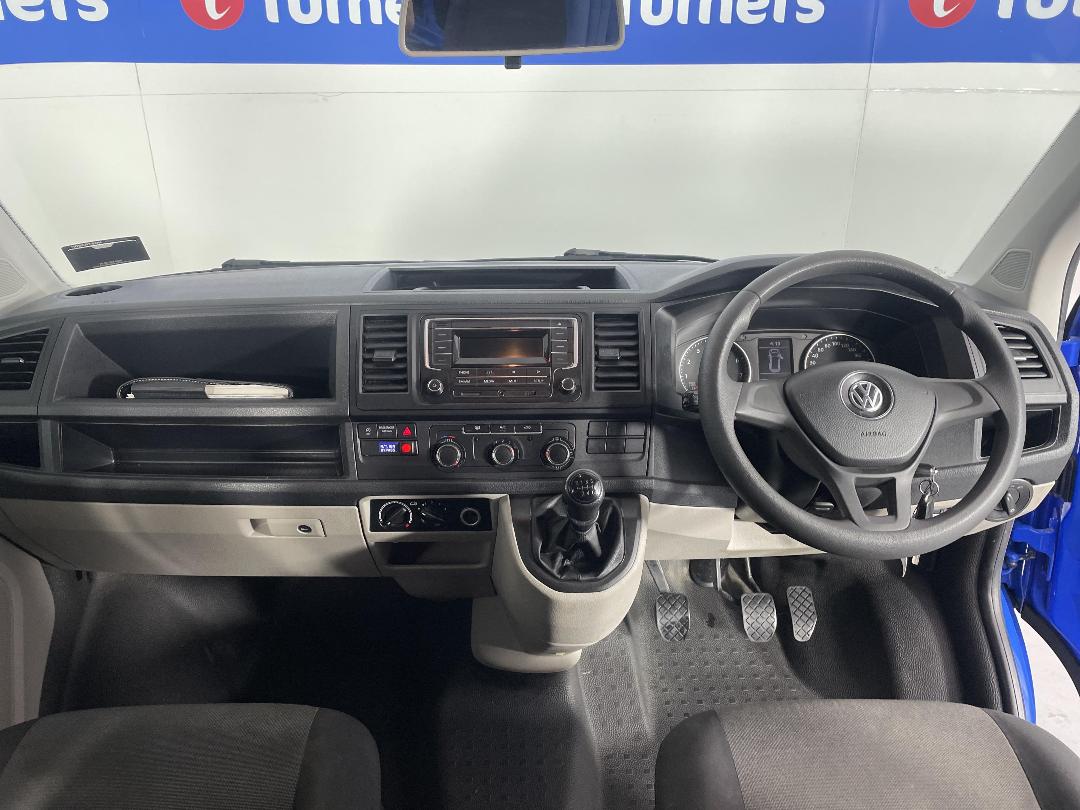 Photo '17' of Volkswagen T6