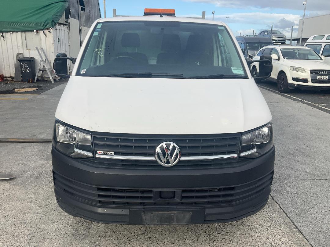 Photo '2' of Volkswagen T6 Transporter SC