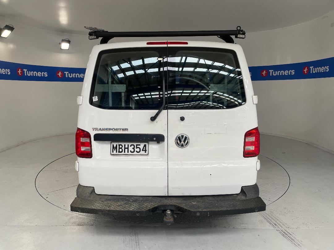 Photo '6' of Volkswagen T6