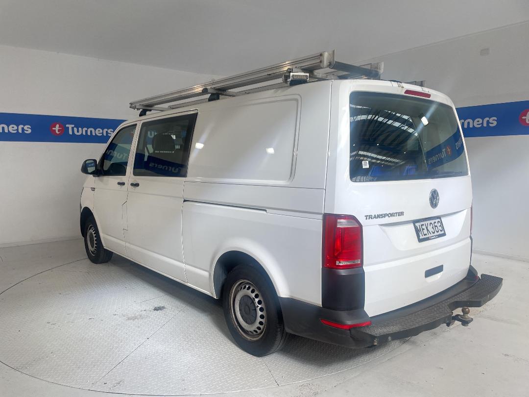 Photo '5' of Volkswagen T6