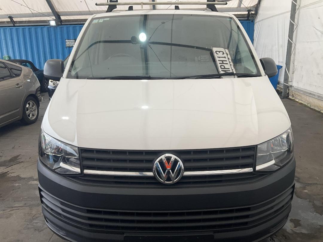 Photo '6' of Volkswagen T6 Transporter SWB