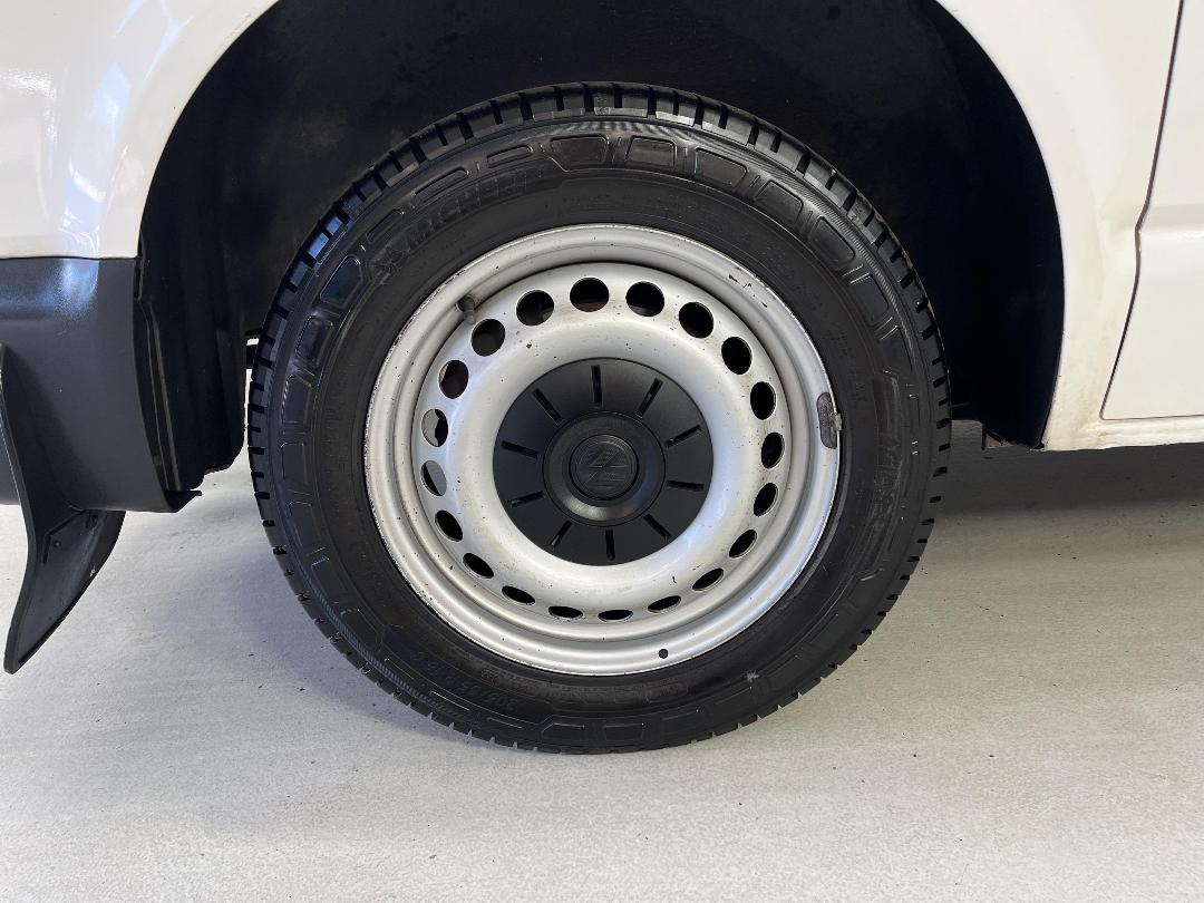 Photo '12' of Volkswagen T6 Photo '12' of Volkswagen T6