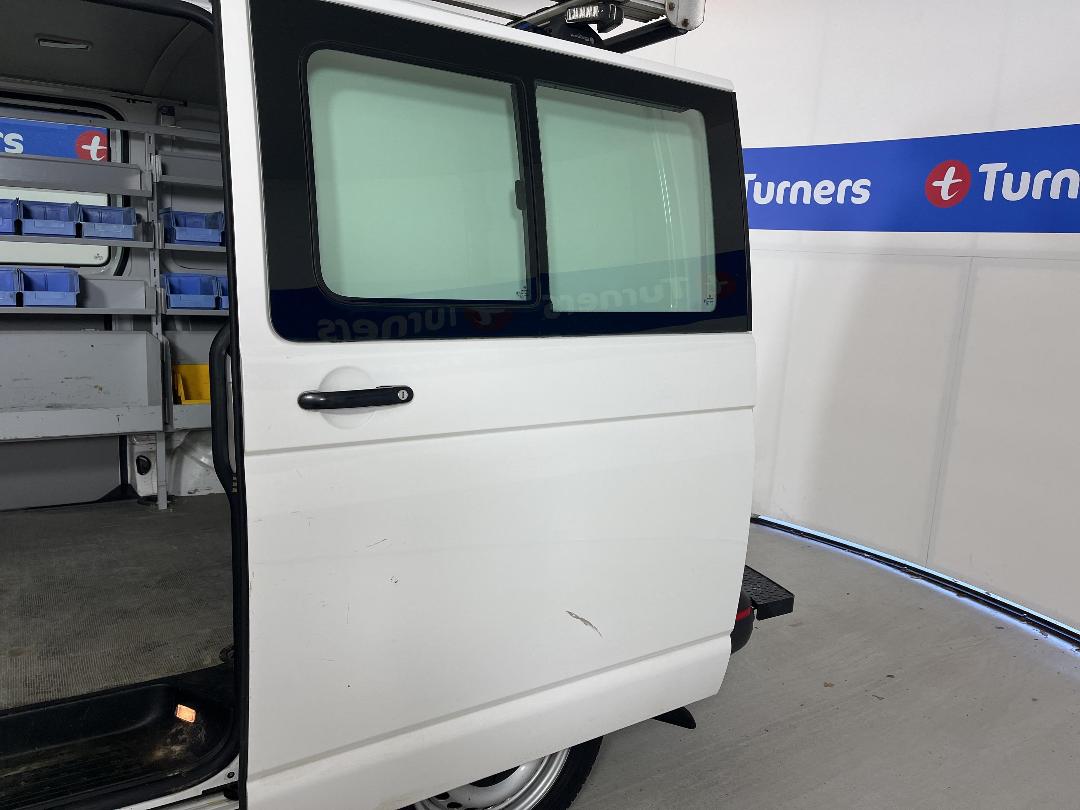 Photo '19' of Volkswagen T6 Photo '19' of Volkswagen T6