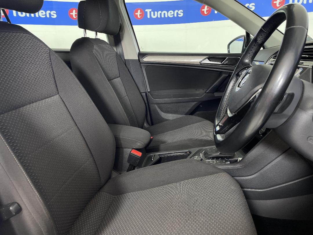 Photo '16' of Volkswagen Tiguan