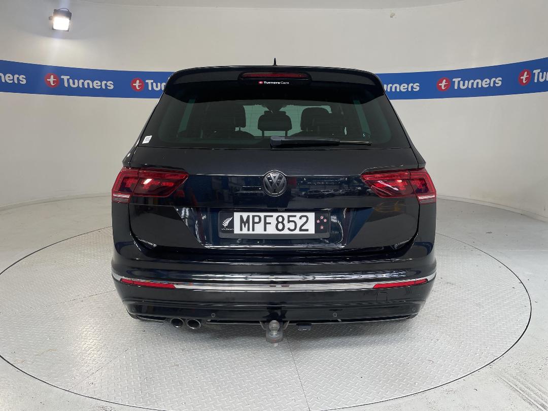 Photo '6' of Volkswagen Tiguan Photo '6' of Volkswagen Tiguan