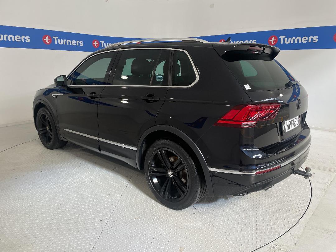 Photo '5' of Volkswagen Tiguan Photo '5' of Volkswagen Tiguan