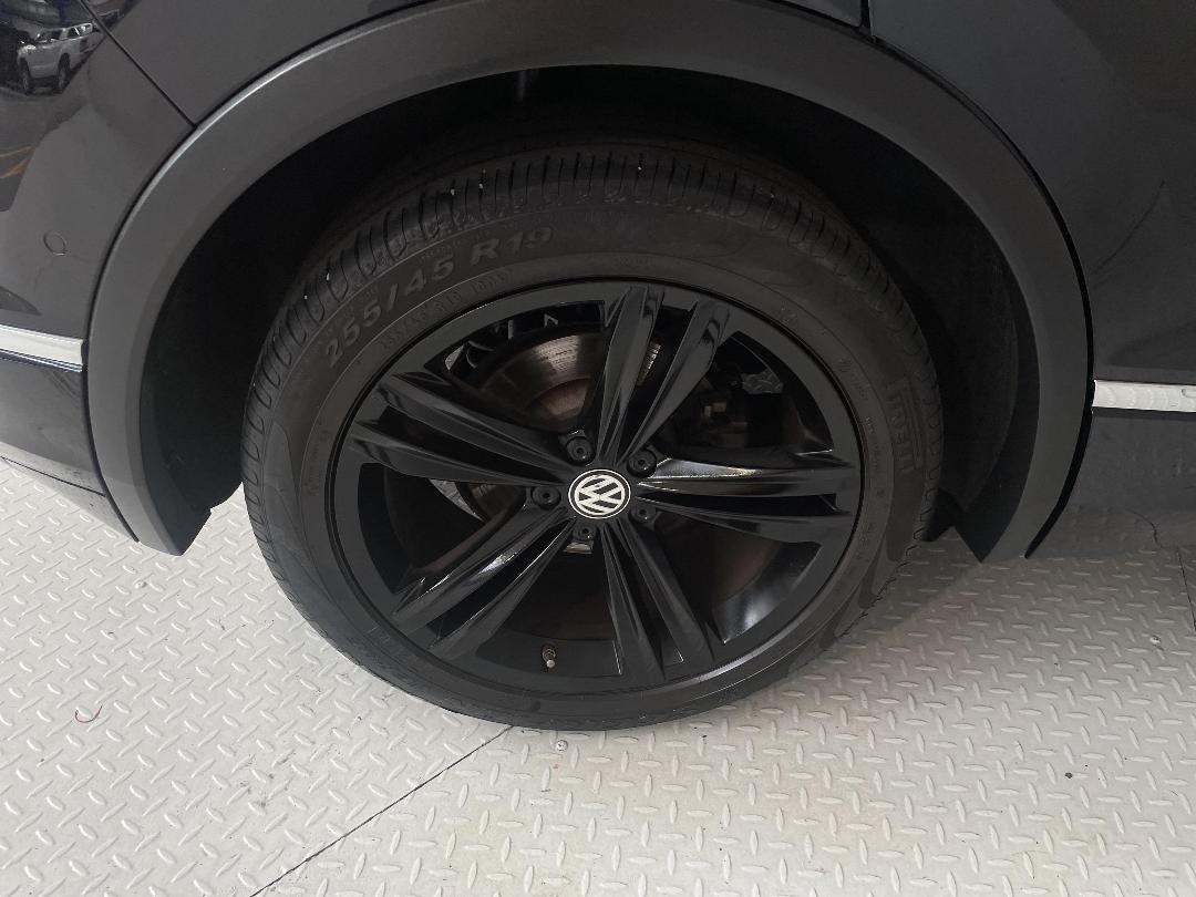 Photo '12' of Volkswagen Tiguan Photo '12' of Volkswagen Tiguan