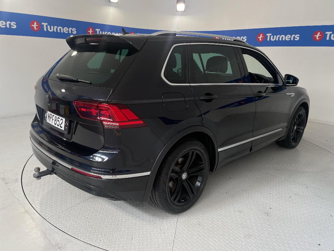 Photo '7' of Volkswagen Tiguan Photo '7' of Volkswagen Tiguan