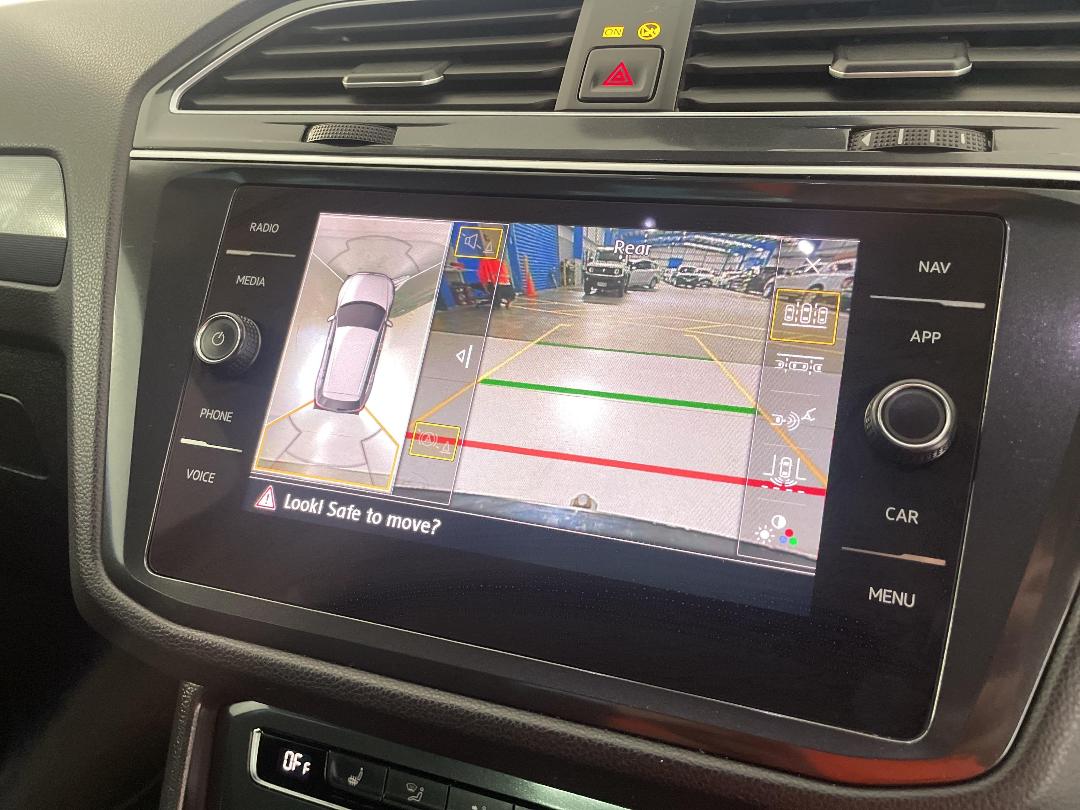 Photo '30' of Volkswagen Tiguan Photo '30' of Volkswagen Tiguan