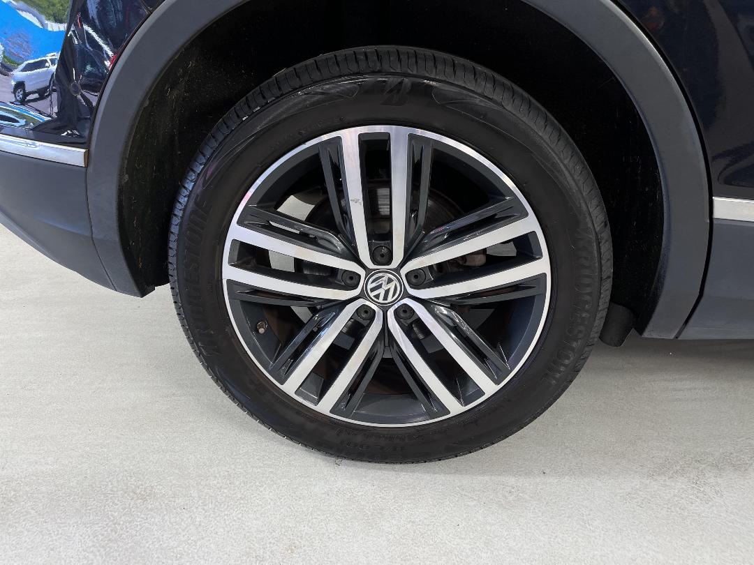 Photo '12' of Volkswagen Tiguan